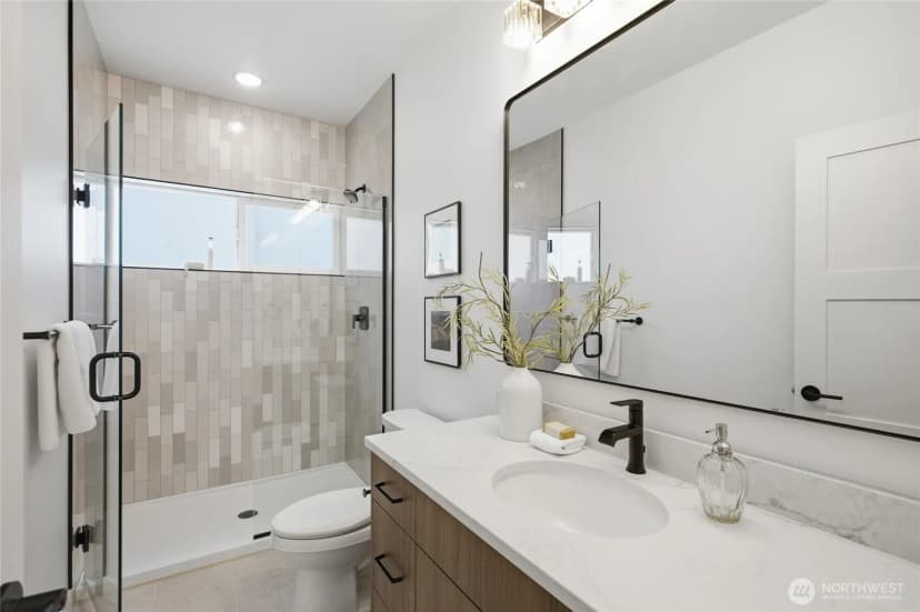Property photo for 5720 Ne 65th Street, Seattle photo 23