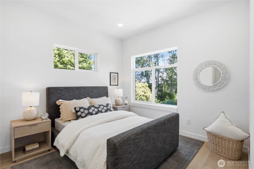 Property photo for 5720 Ne 65th Street, Seattle photo 20