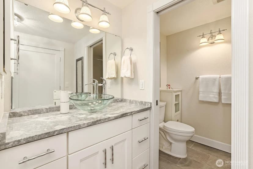 Property photo for 1130 5th Avenue S #201, Edmonds photo 15