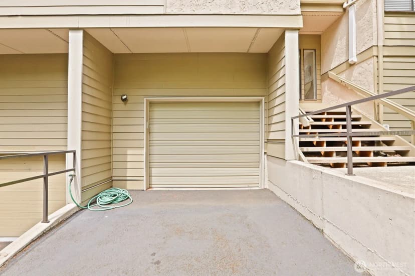 Property photo for 1130 5th Avenue S #201, Edmonds photo 24