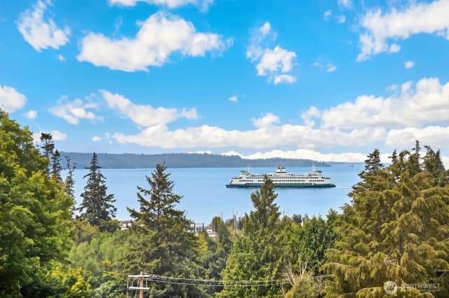 Property photo for 1130 5th Avenue S #201, Edmonds