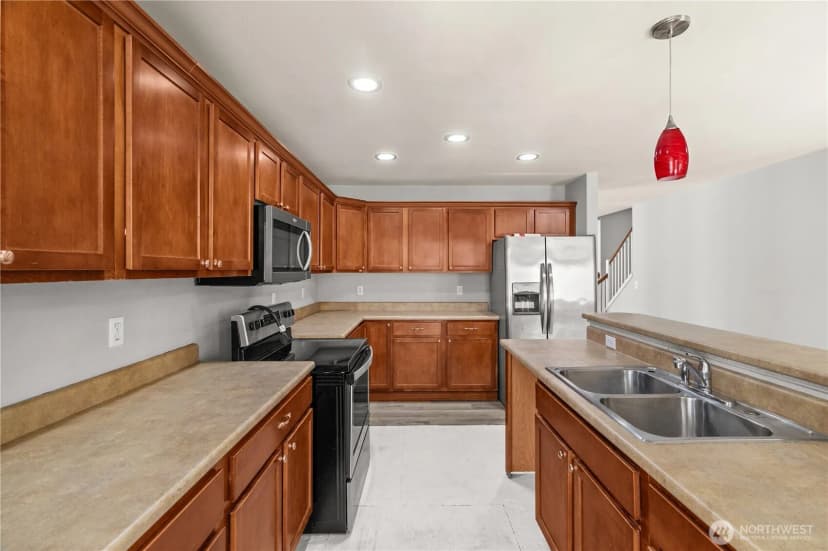 Property photo for 9520 187th Street Ct E, Puyallup photo 6