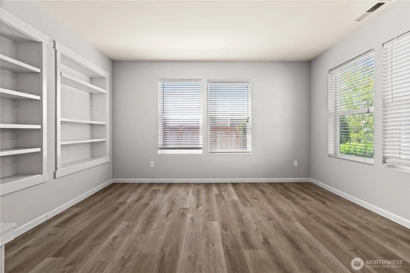 Property photo for 9520 187th Street Ct E, Puyallup photo 4