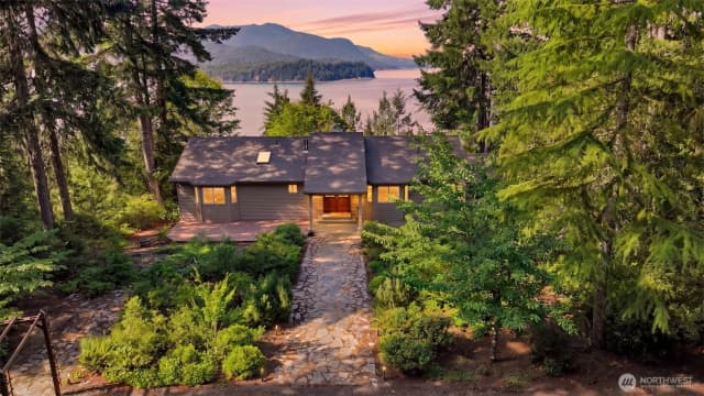 Property photo for 6607 Crimson Sky Loop Nw, Seabeck