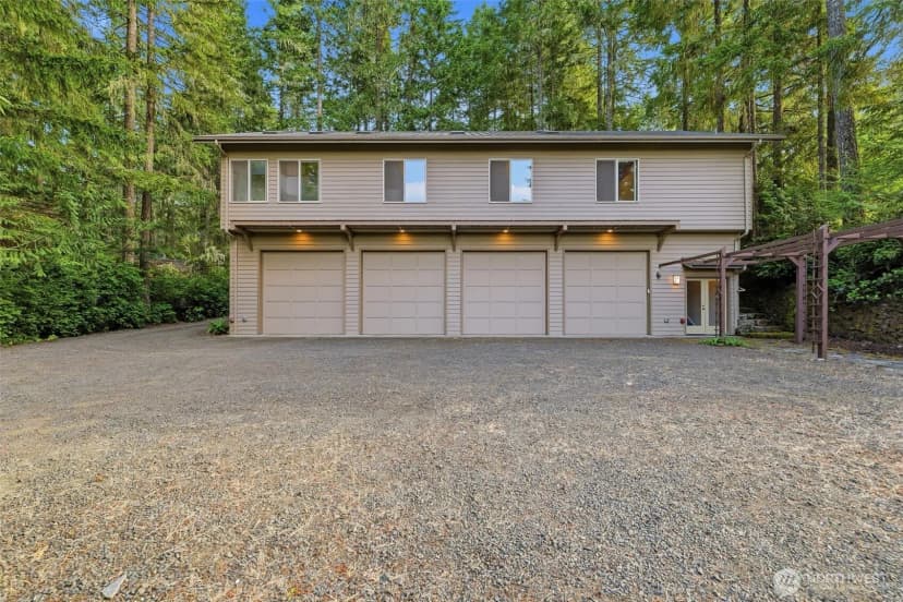 Property photo for 6607 Crimson Sky Loop Nw, Seabeck photo 34
