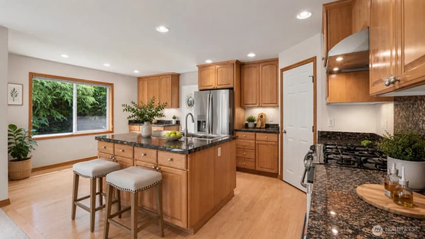 Property photo for 324 Quincy Avenue Ne, Renton photo 8
