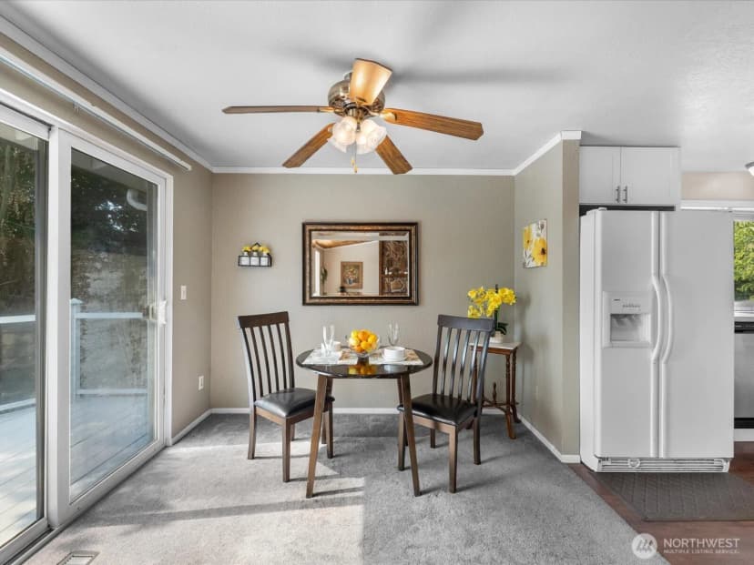 Property photo for 10830 Lake View Drive, Lake Stevens photo 11