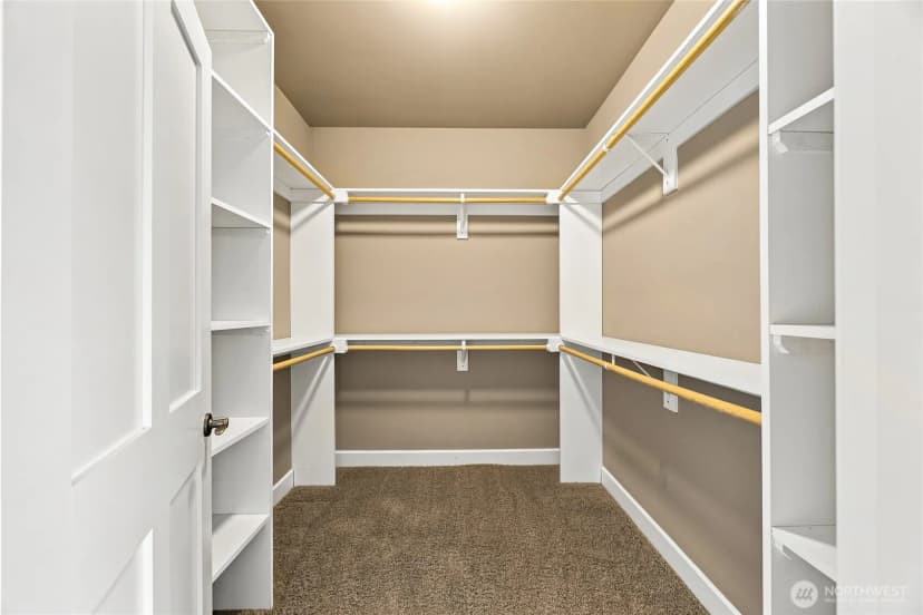 Property photo for 5601 48th Avenue E, Tacoma photo 13