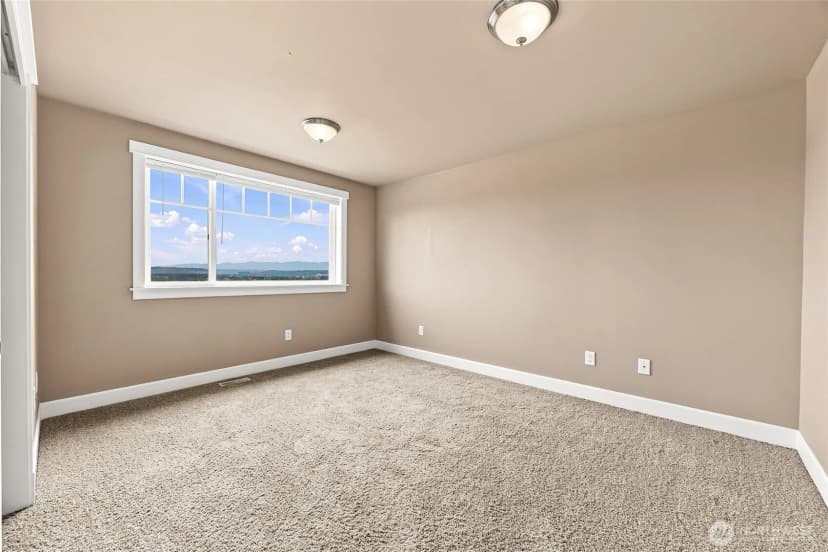Property photo for 5601 48th Avenue E, Tacoma photo 22