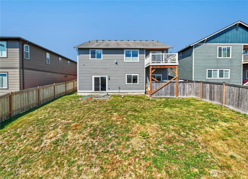 Property photo for 1477 W Gateway Heights Loop, Sedro Woolley photo 34