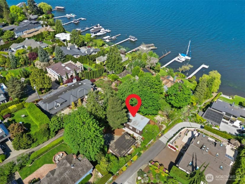 Property photo for 4442 95th Avenue Ne, Bellevue