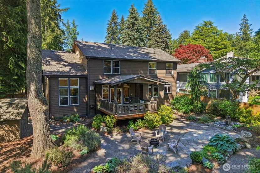 Property photo for 7015 Ne 138th Street, Kirkland photo 35