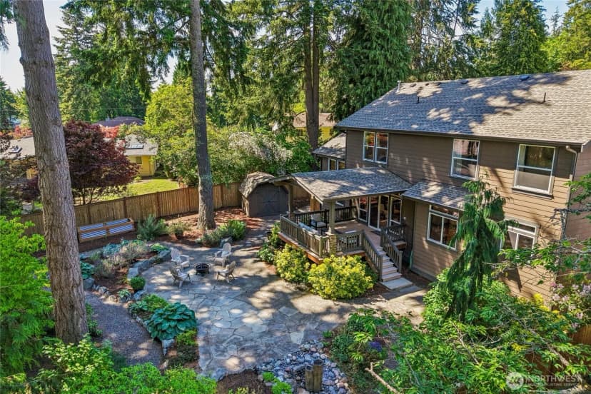 Property photo for 7015 Ne 138th Street, Kirkland photo 34