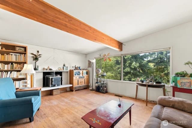 Property photo for 15432 Se 8th Street, Bellevue photo 2