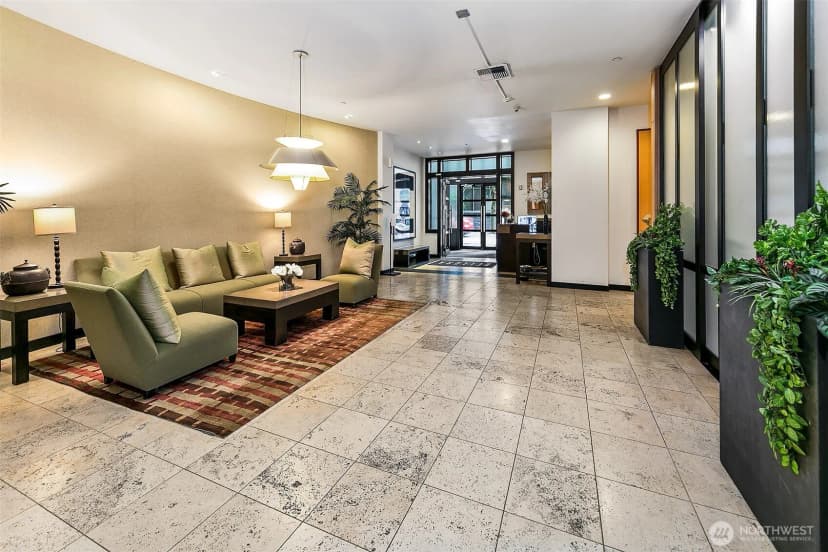 Property photo for 2716 Elliott Avenue #605, Seattle photo 19