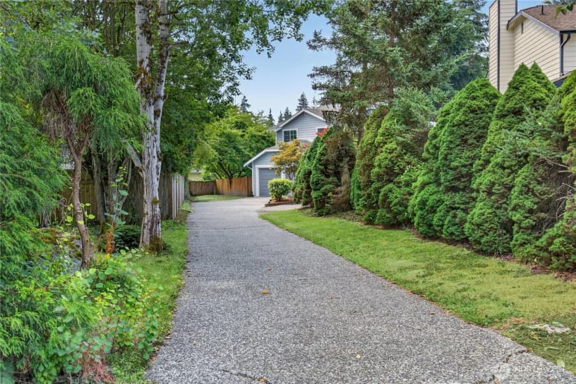 Property photo for 602 198th Street Se, Bothell photo 24