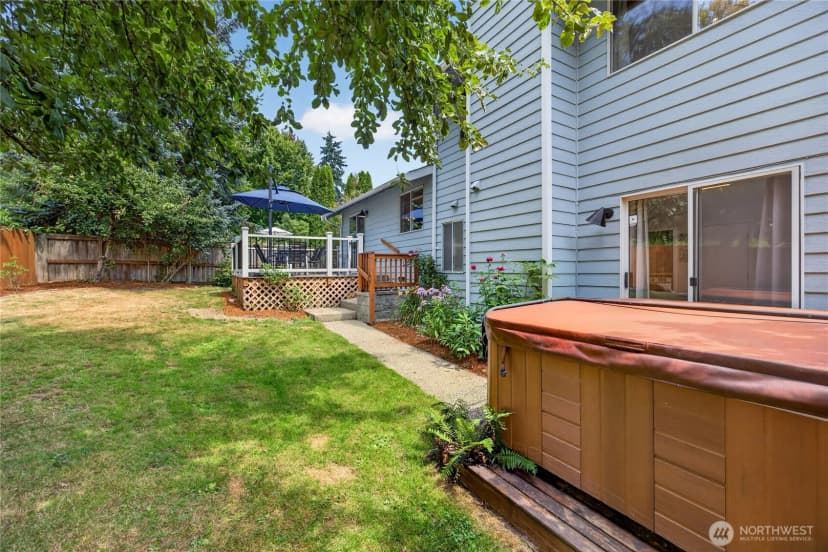 Property photo for 602 198th Street Se, Bothell photo 27