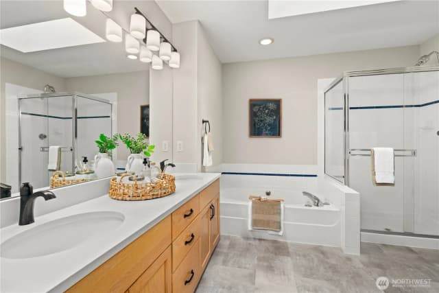 Property photo for 4018 249th Avenue Se, Sammamish photo 5