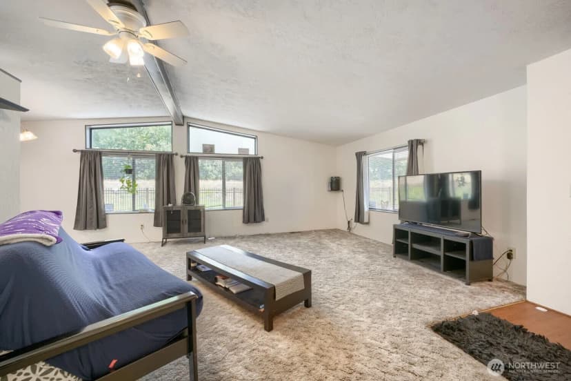 Property photo for 3611 Ne I St #207, Auburn photo 7