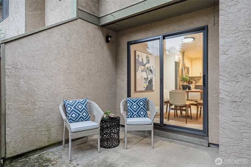 Property photo for 10053 Ne 138th Place #f5, Kirkland photo 33
