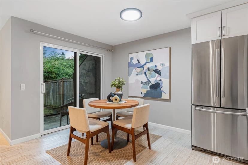 Property photo for 10053 Ne 138th Place #f5, Kirkland photo 10