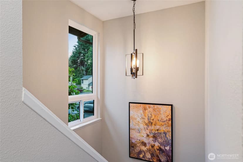Property photo for 10053 Ne 138th Place #f5, Kirkland photo 21