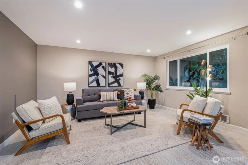 Property photo for 10053 Ne 138th Place #f5, Kirkland photo 17