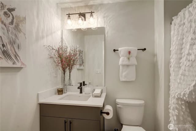 Property photo for 222 124th Street Sw #u2, Everett photo 4