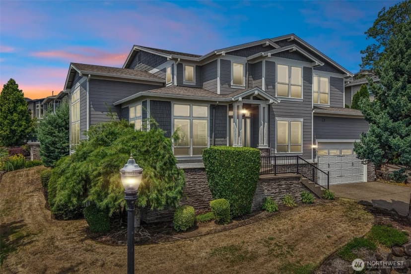 Property photo for 2551 W 1st Street, Washougal