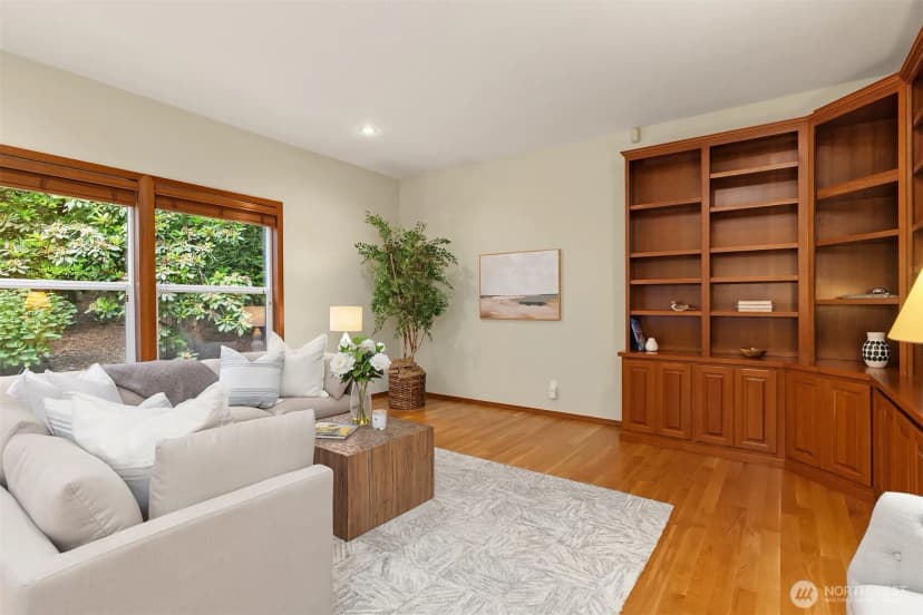 Property photo for 8387 Ne Sumanee Place, Bainbridge Island photo 14
