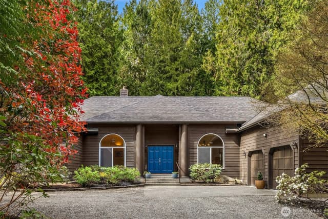 Property photo for 8387 Ne Sumanee Place, Bainbridge Island photo 2