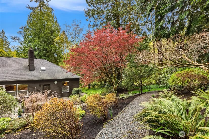 Property photo for 8387 Ne Sumanee Place, Bainbridge Island photo 36