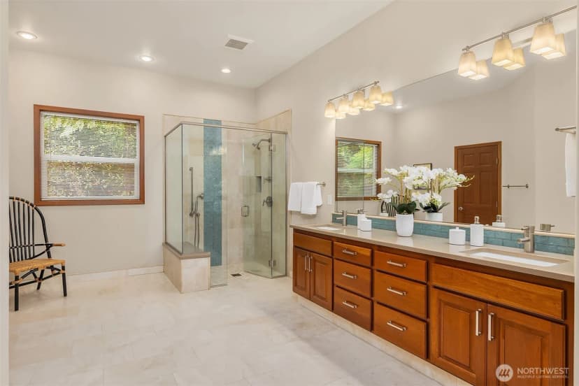 Property photo for 8387 Ne Sumanee Place, Bainbridge Island photo 22