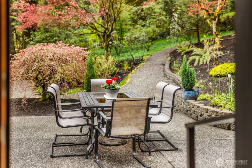 Property photo for 8387 Ne Sumanee Place, Bainbridge Island photo 32