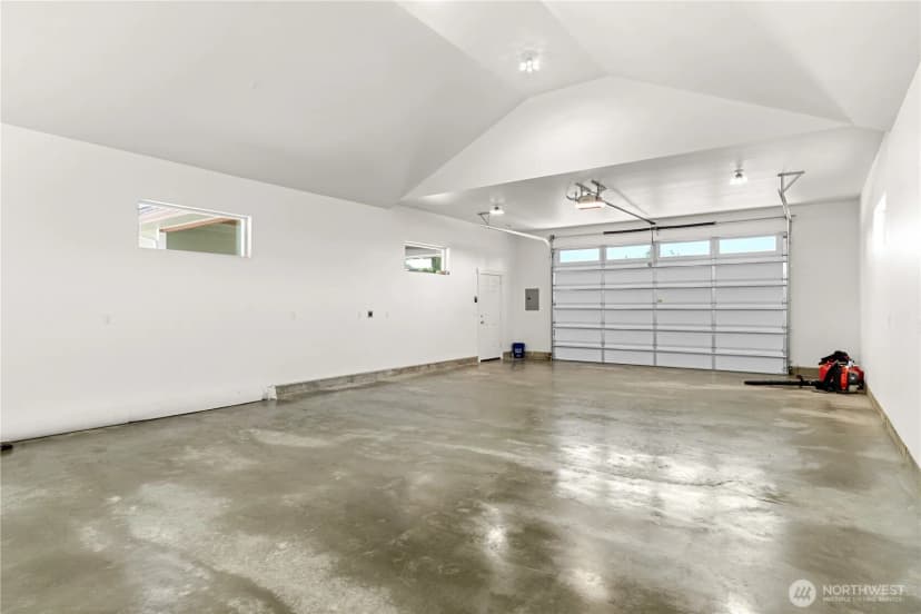 Property photo for 46 Kayla Drive, Montesano photo 31
