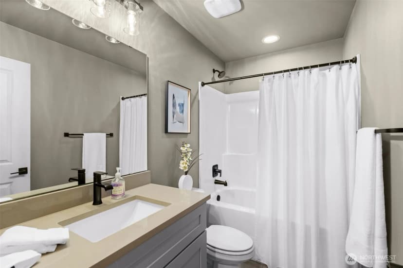 Property photo for 22429 Se 285th Street, Maple Valley photo 25