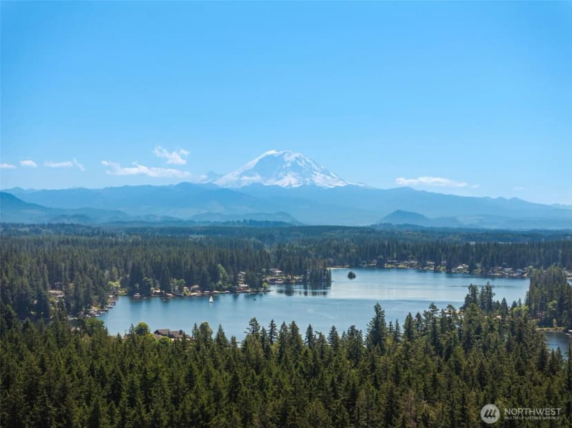 Property photo for 22429 Se 285th Street, Maple Valley photo 34