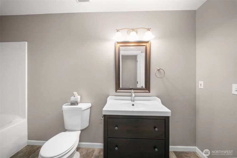 Property photo for 6721 Jericho Lane Sw, Olympia photo 19