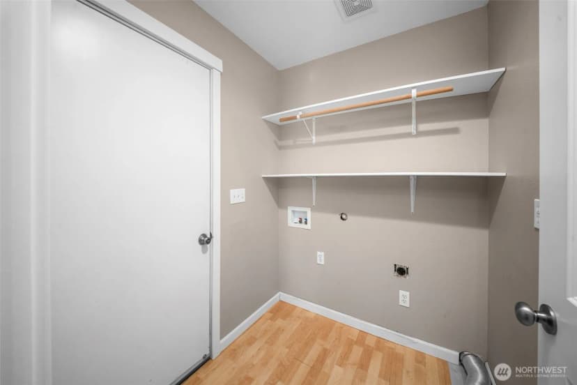 Property photo for 6721 Jericho Lane Sw, Olympia photo 10