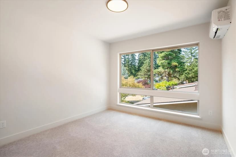 Property photo for 18032 - C Sunnyside Avenue N, Shoreline photo 16