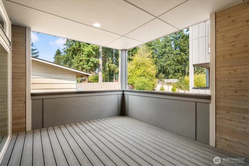 Property photo for 18032 - C Sunnyside Avenue N, Shoreline photo 12