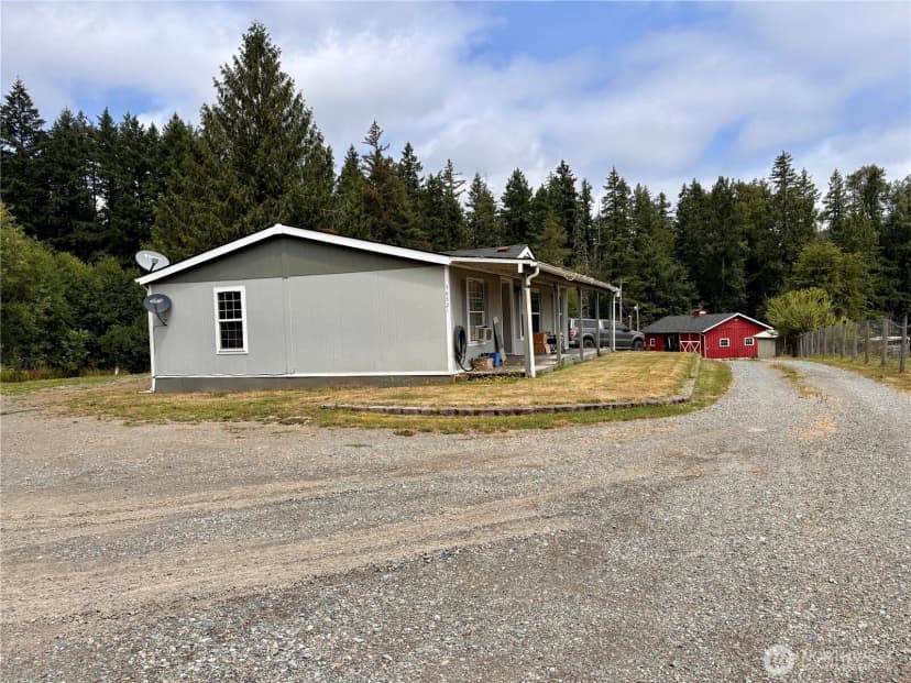 Property photo for 38519 Eatonville Cut Off Road E, Eatonville photo 28