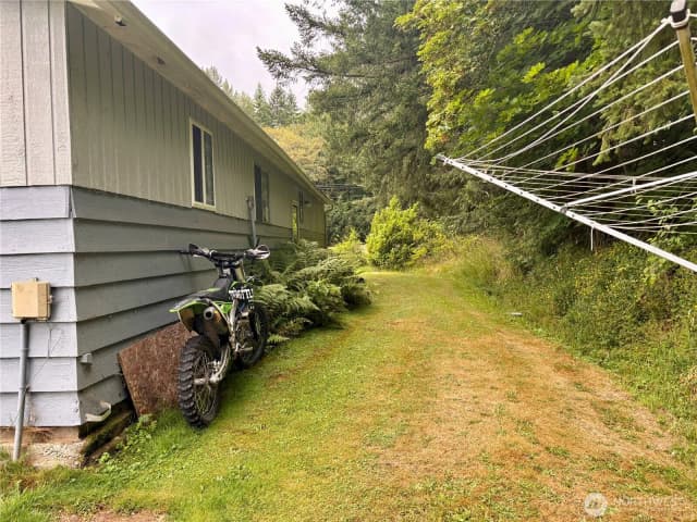 Property photo for 38519 Eatonville Cut Off Road E, Eatonville photo 5