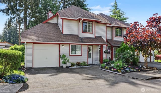 Property photo for 247 S 328th Lane, Federal Way