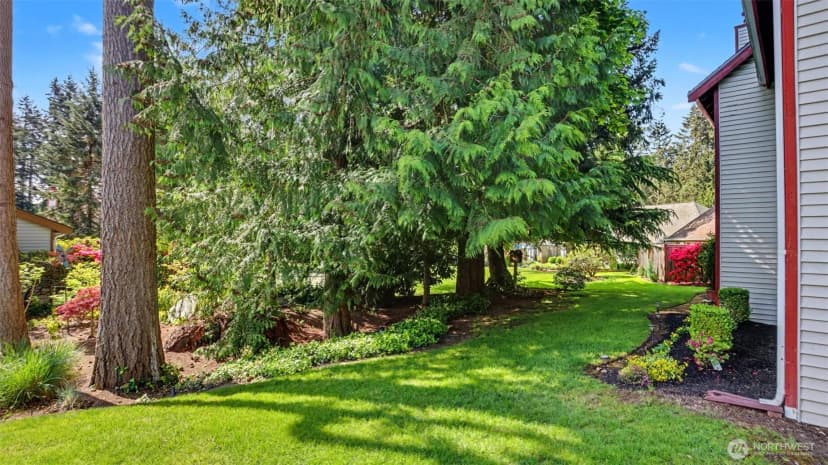 Property photo for 247 S 328th Lane, Federal Way photo 22