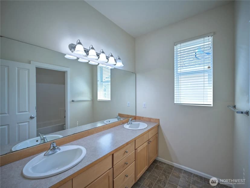 Property photo for 1610 73rd Street Se, Auburn photo 27