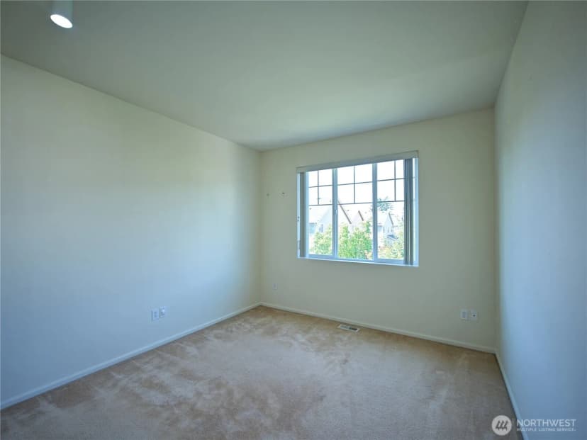 Property photo for 1610 73rd Street Se, Auburn photo 30