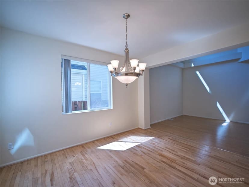 Property photo for 1610 73rd Street Se, Auburn photo 10