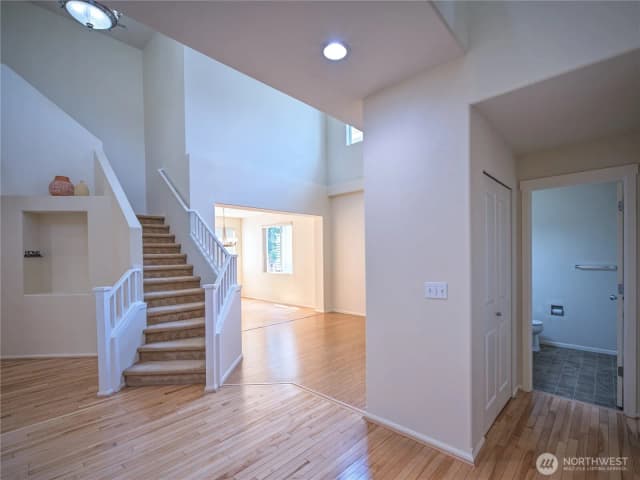 Property photo for 1610 73rd Street Se, Auburn photo 3