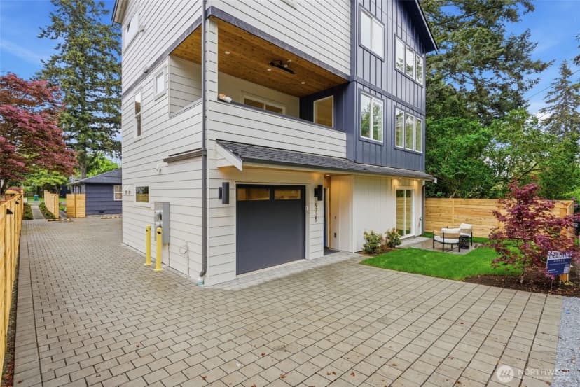 Property photo for 9725 Evanston Avenue N, Seattle photo 37